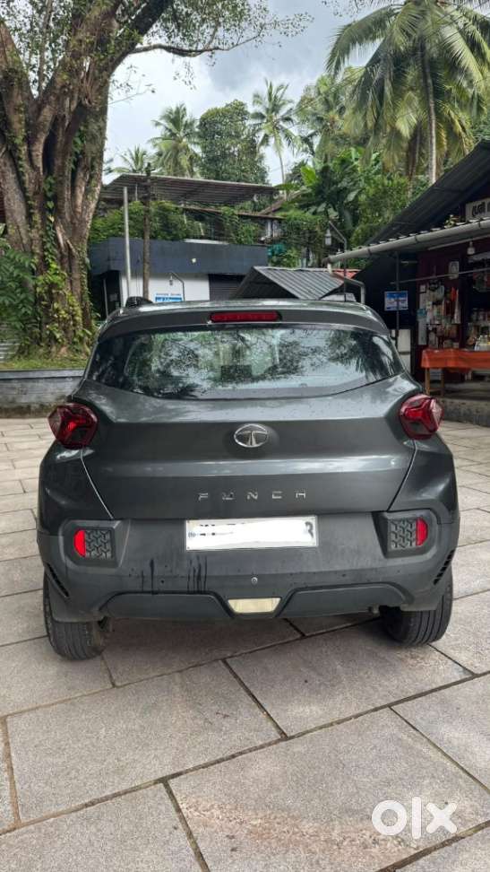 Tata Punch, 2022, Petrol