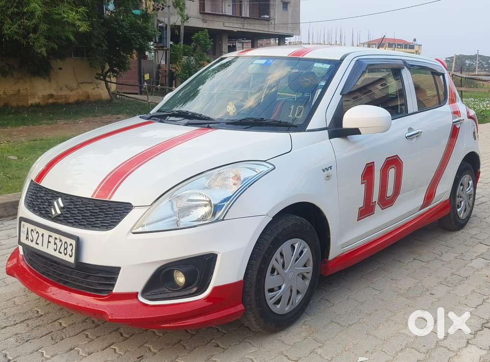 Maruti Suzuki Swift Vxi + Manual, 2017, Petrol