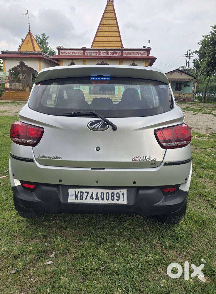 Mahindra Kuv 100 Mfalcon G80 K8 Dual Tone, 2017, Petrol