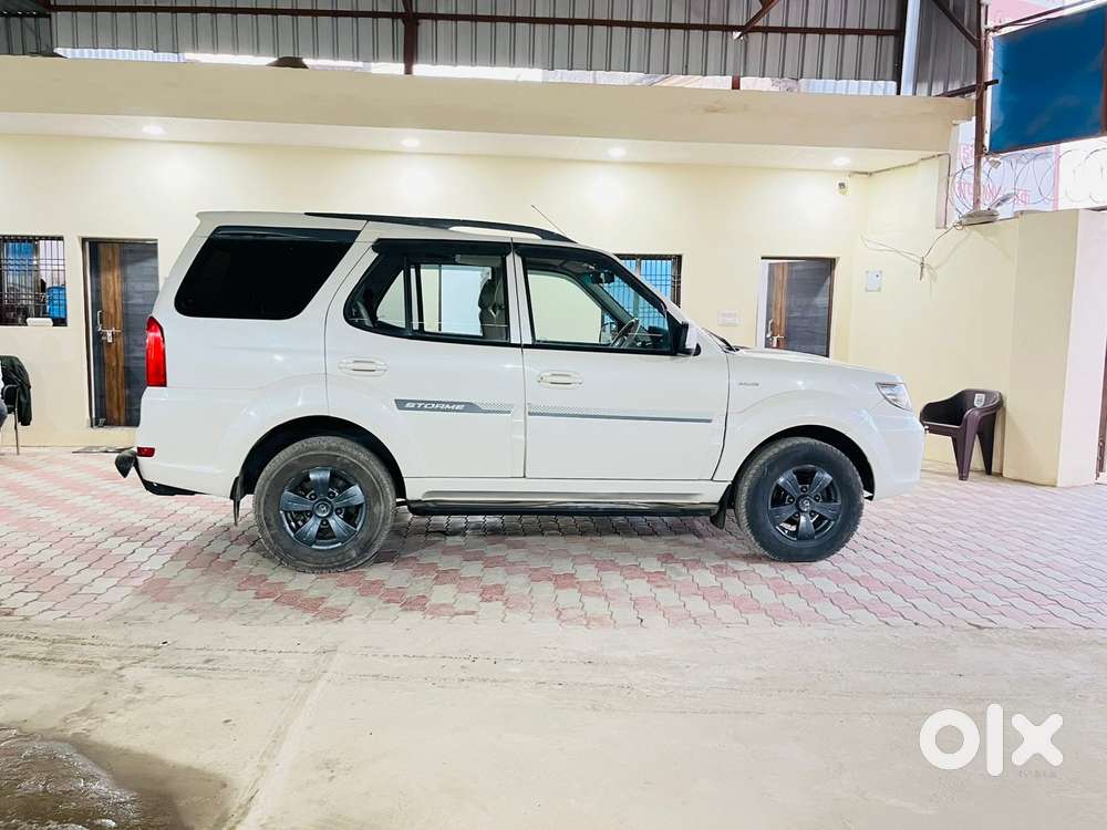 Tata Safari Storme [2015-2019] 2.2 Ex 4x2, 2016, Diesel