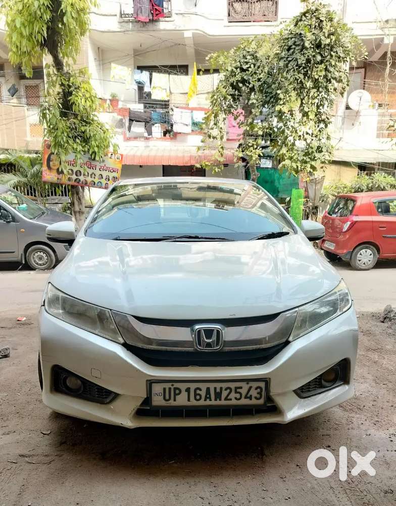 Honda City 2014 With Sunroof Cng & Hybrids 127000 Km Driven