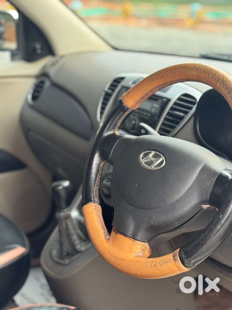 Hyundai I10 Magna O, 2015, Petrol