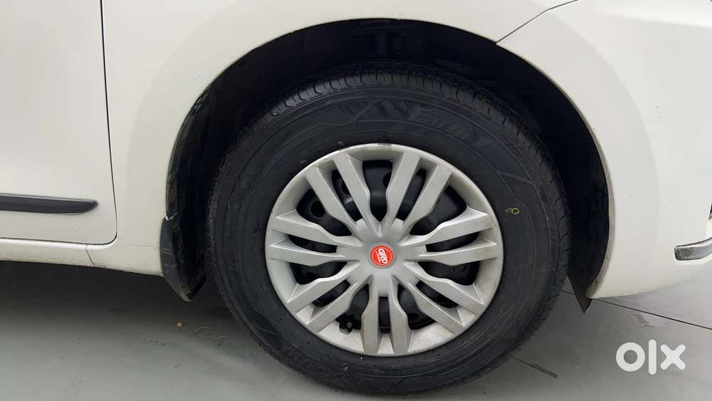 Maruti Suzuki Dzire 1.2 Vxi, 2019, Petrol