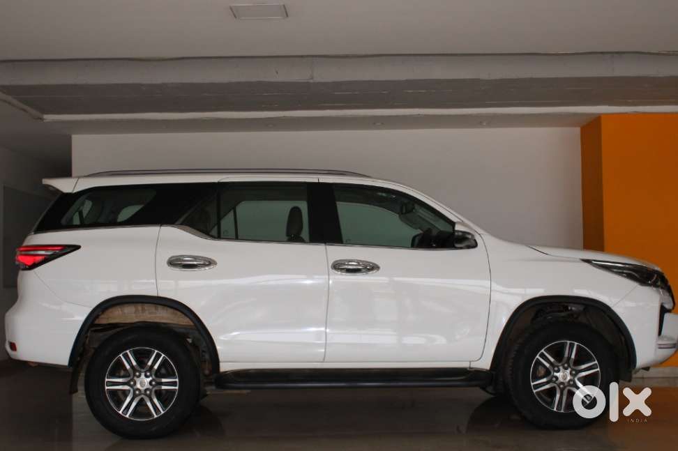 Toyota Fortuner 4x2 Mt 2.8 Diesel, 2022, Diesel