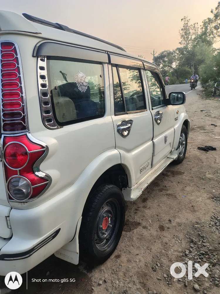 Mahindra Scorpio 2012