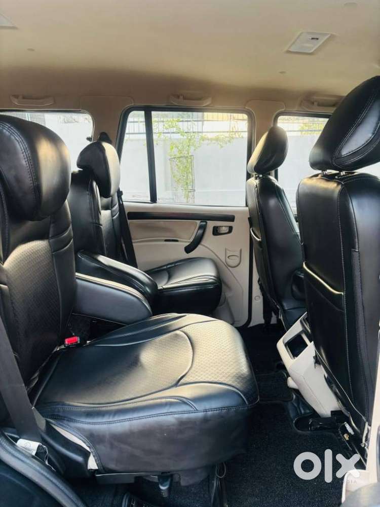 Mahindra Scorpio Classic 2.2 S 11 Mt 7 Str, 2023, Diesel