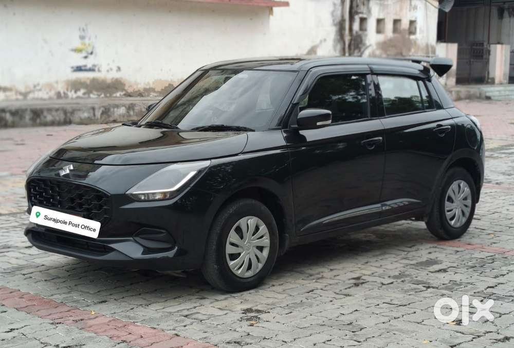 Maruti Suzuki Swift Vxi Optional, 2025, Petrol