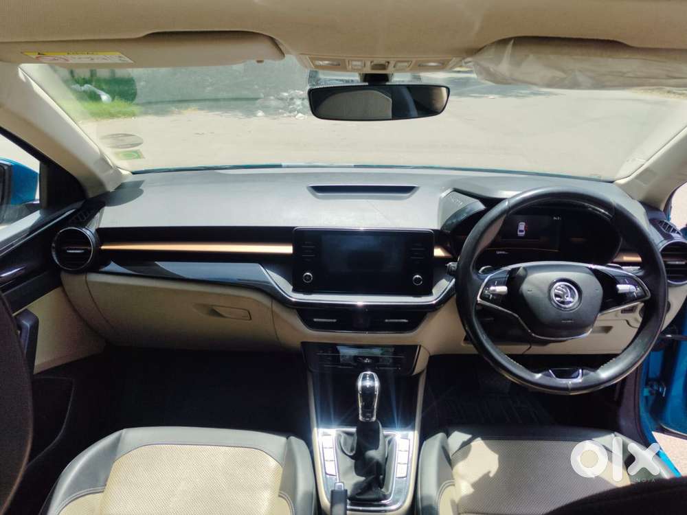 Skoda Slavia 1.0 Tsi Style At, 2022, Petrol
