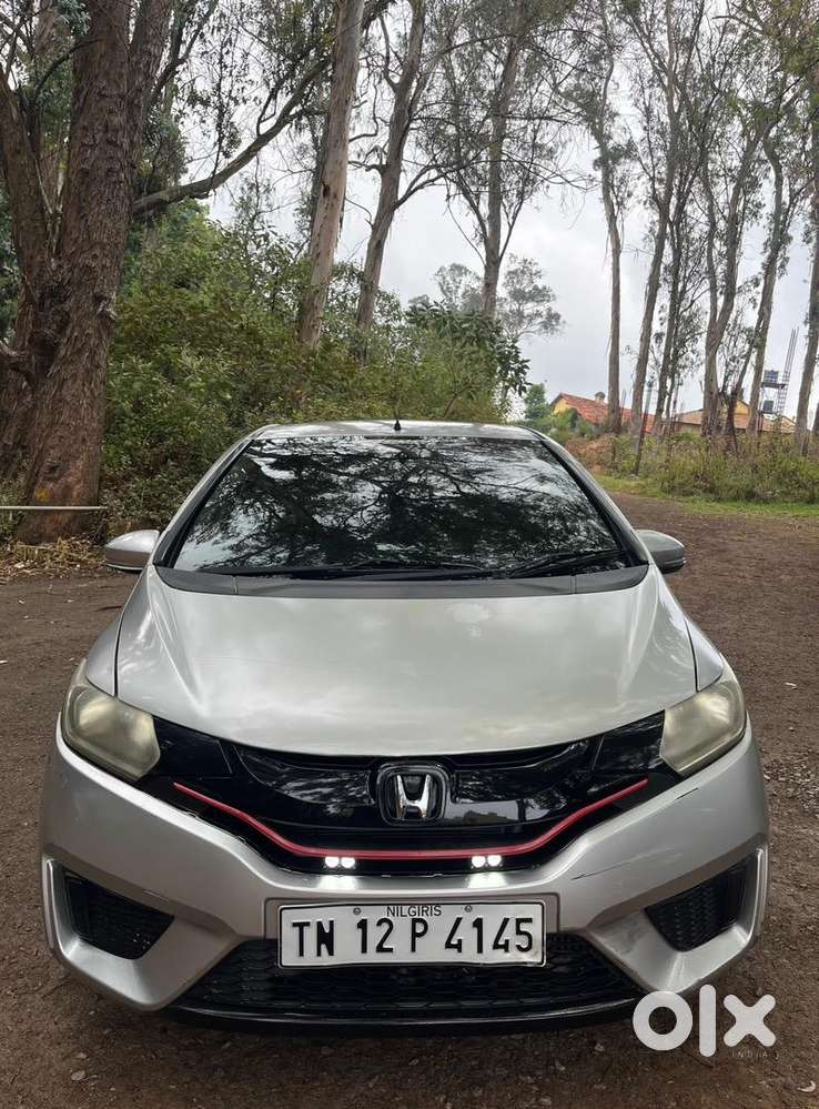 Honda Jazz 2016 Diesel Well Maintained