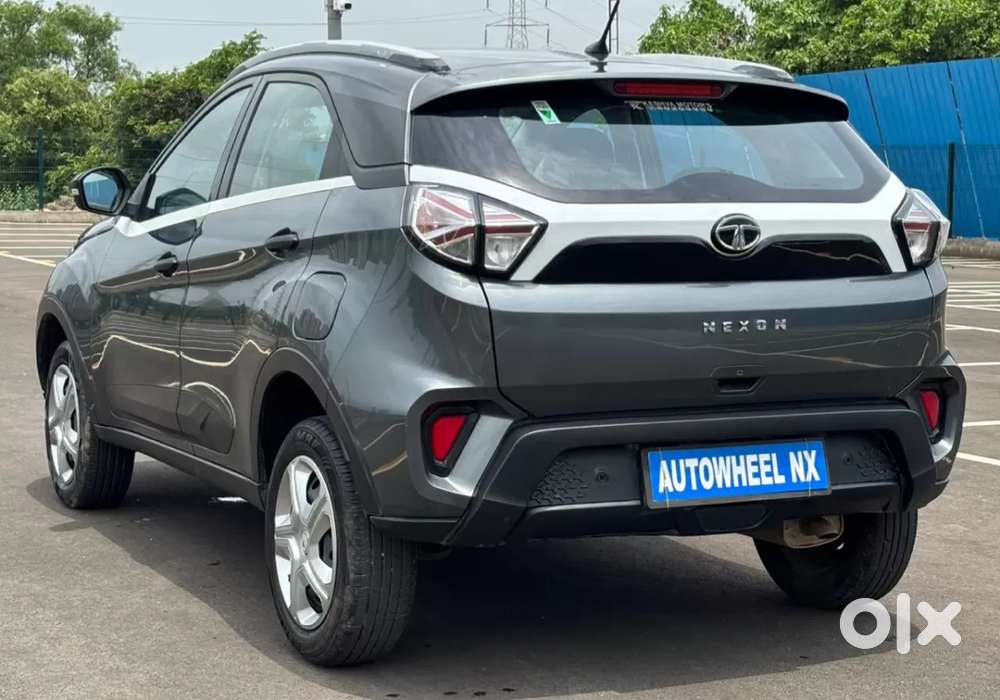Tata Nexon 1.2 Revotron Xm, 2023, Petrol