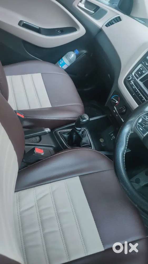 Hyundai Elite I20 2014 Petrol 102000 Km Driven