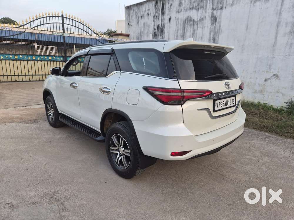 Toyota Fortuner 4x2 At 2.8 Diesel, 2022, Diesel