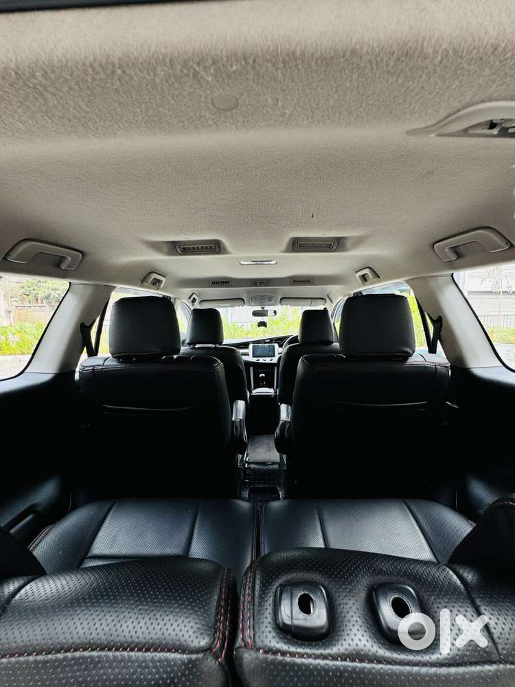 Toyota Innova Crysta [2020-ongoing] 2.4 Gx 7 Str, 2020, Diesel