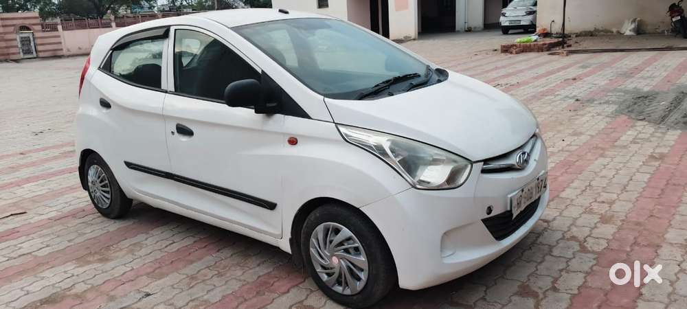 Hyundai Eon Era +, 2017, Petrol