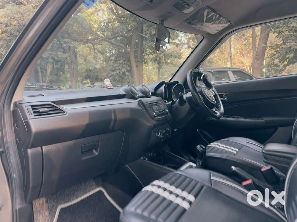 Maruti Suzuki Swift Vvt Vxi, 2021, Petrol