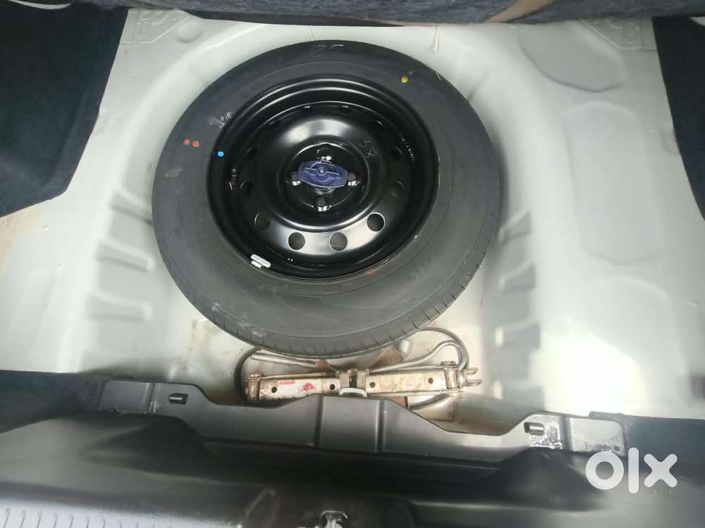 Maruti Suzuki Dzire 1.2 Vxi, 2025, Petrol
