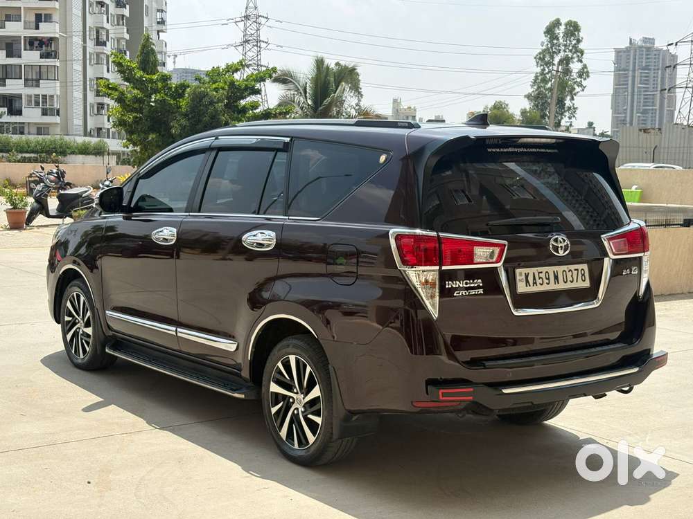 Toyota Innova Crysta [2020-ongoing] 2.4 Zx At 7 Str, 2022, Diesel