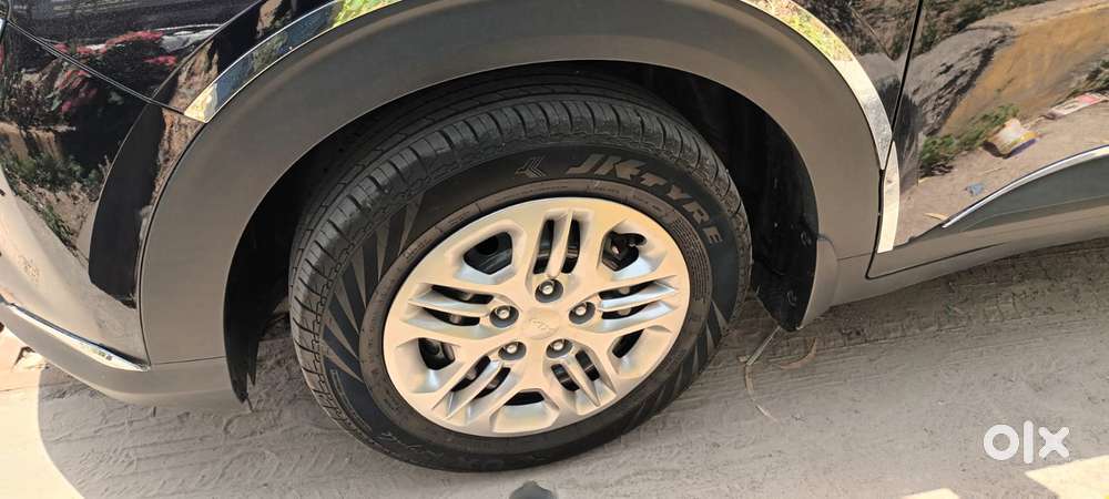 Kia Carens G 1.5 6mt Premium (o) 7-seater, 2024, Petrol