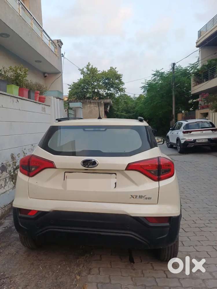 Mahindra Xuv300 Turbosport 2022 Petrol 20000 Km Driven