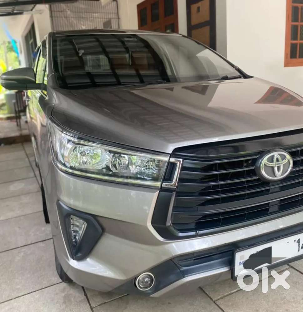 Well Maintained Toyota Innova Crysta 2017 Diesel Automatic
