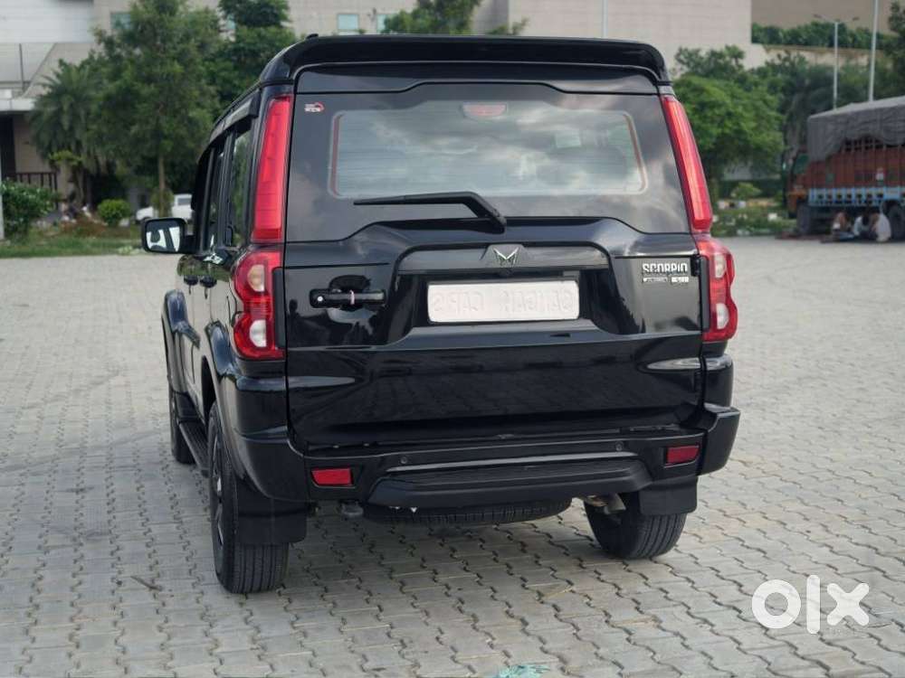 Mahindra Scorpio Classic 2.2 S 11 Mt 7 Str, 2024, Diesel