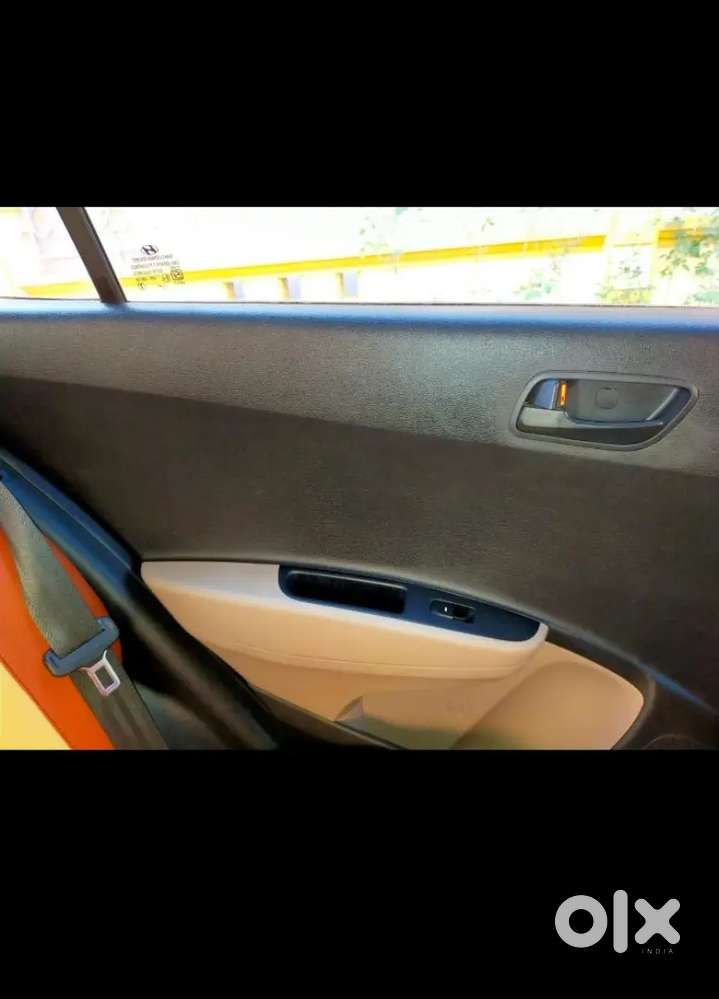 Hyundai Grand I10 2015 Petrol 24000 Km Driven