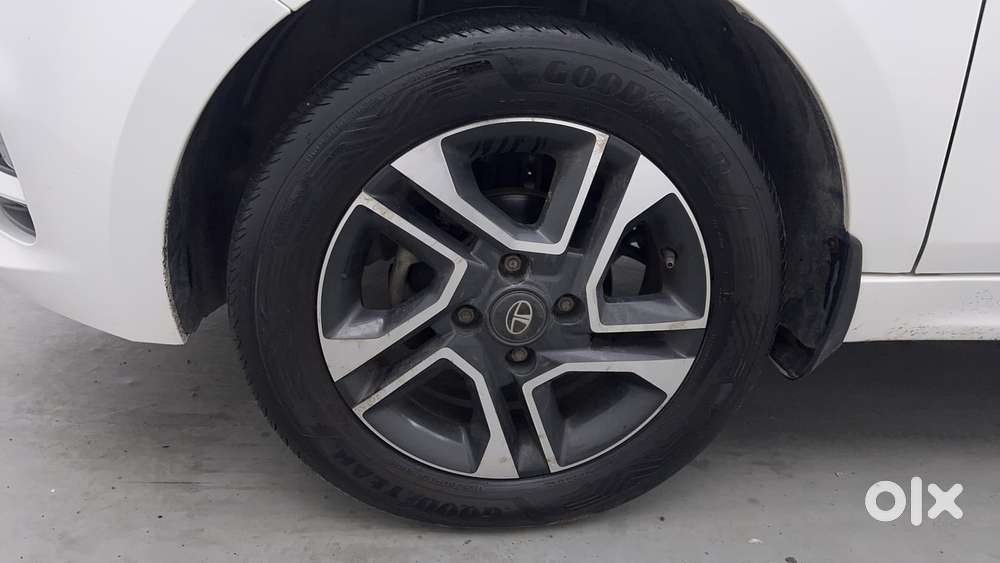 Tata Tiago 1.2 Revotron Xz Plus, 2020, Petrol