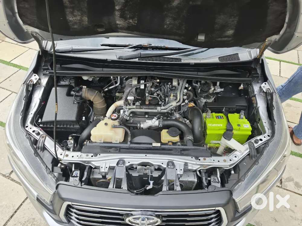 Toyota Innova Crysta 2.8 Diesel Automaticj
