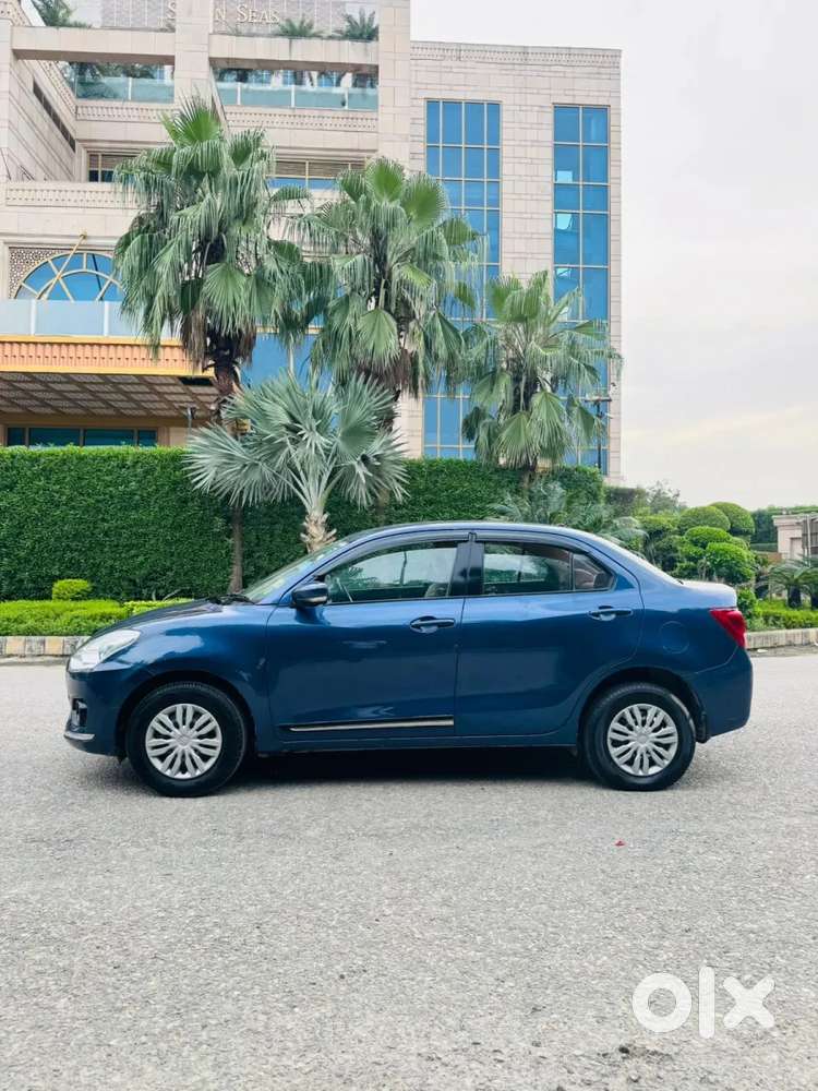 Maruti Suzuki Dzire 1.2 Vxi Amt, 2017, Petrol