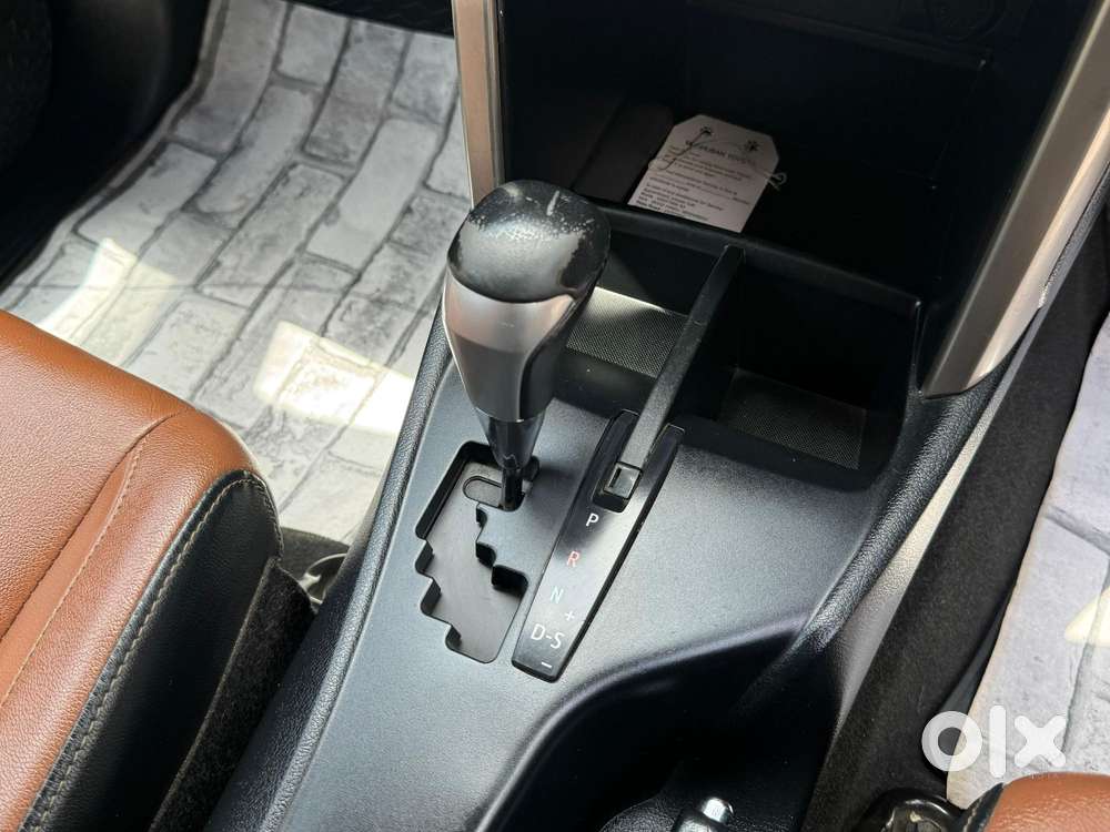 Toyota Innova Crysta 2.8 Z, 2017, Diesel