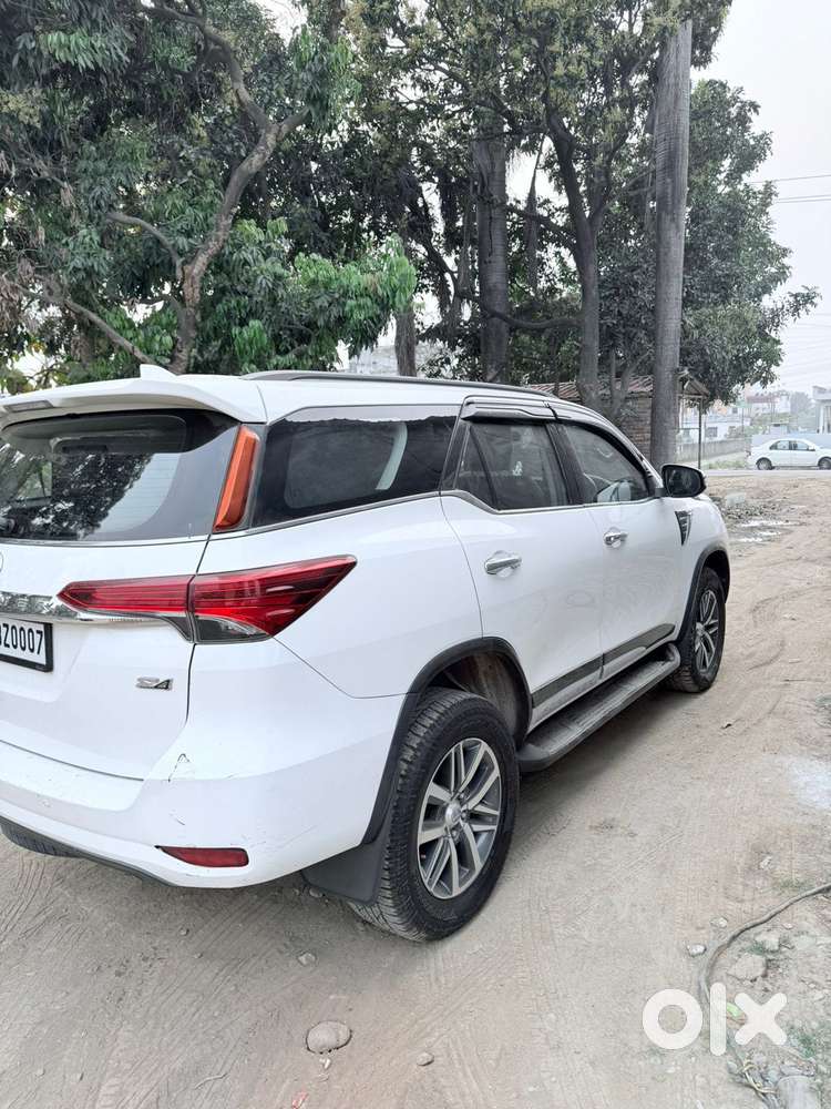 Toyota Fortuner 3.0 4x4 Manual, 2017, Diesel