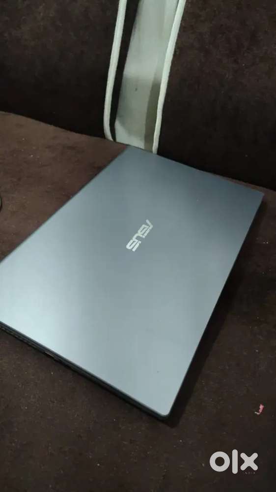 ASUS PREMIUM LAPTOP
