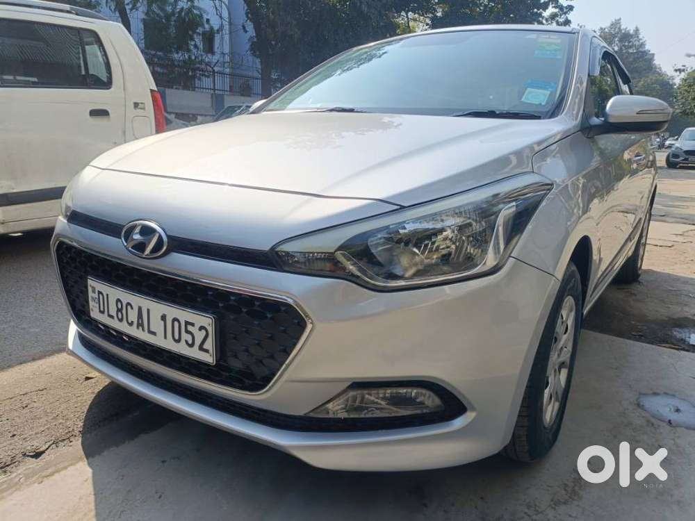 Hyundai I20 Sportz 1.2 Mt Dual Tone, 2015, Cng & Hybrids