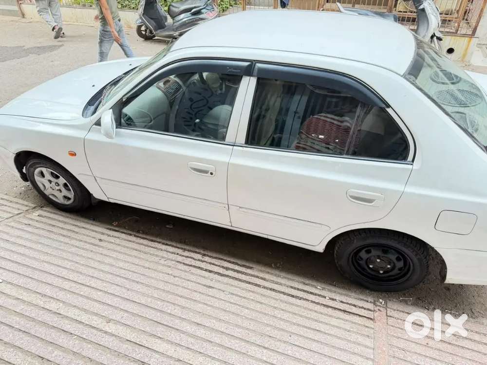 Hyundai Assent