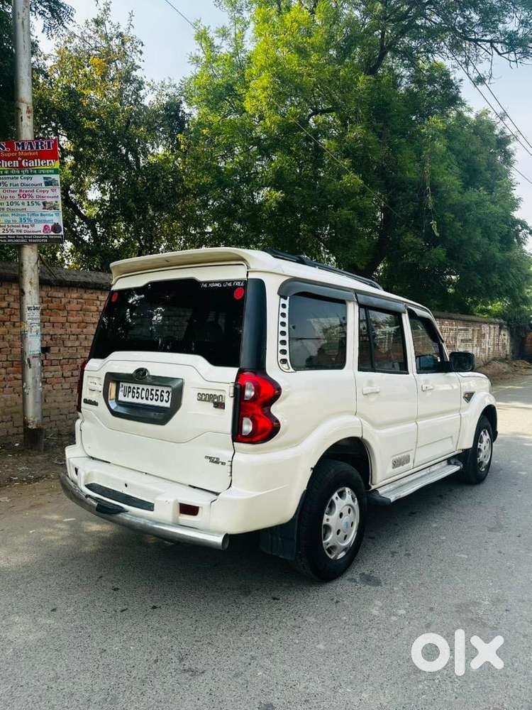 Mahindra Scorpio 2017 Diesel Well Maintained