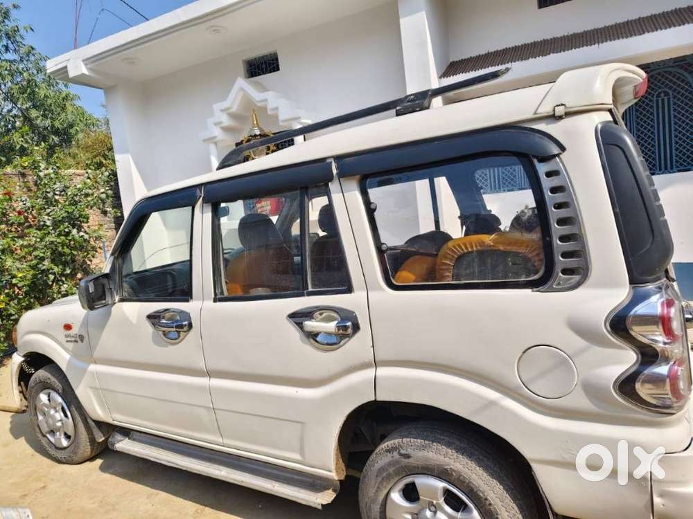 Mahindra Scorpio 2013 Diesel Well Maintained