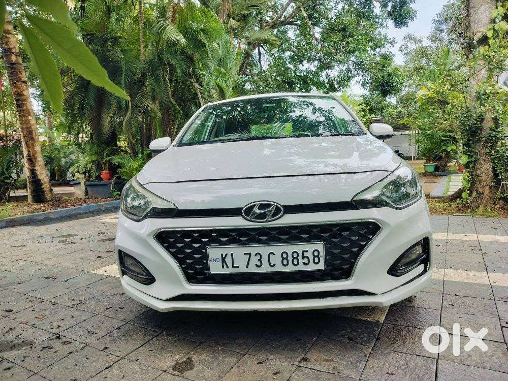 Hyundai I20 Magna 1.2 Mt, 2019, Petrol