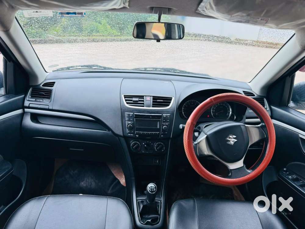Maruti Suzuki Swift Vxi Optional, 2015, Petrol