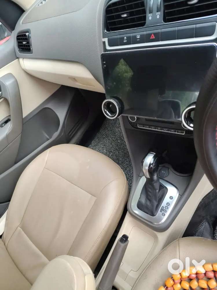 Volkswagen Vento 2015 Tsi Automatic Petrol