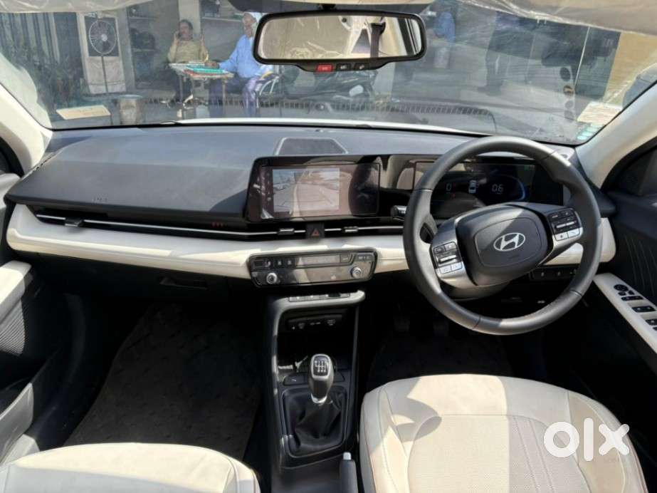 Hyundai Verna 1.5 Sx (o) Turbo Petrol Mt, 2025, Petrol