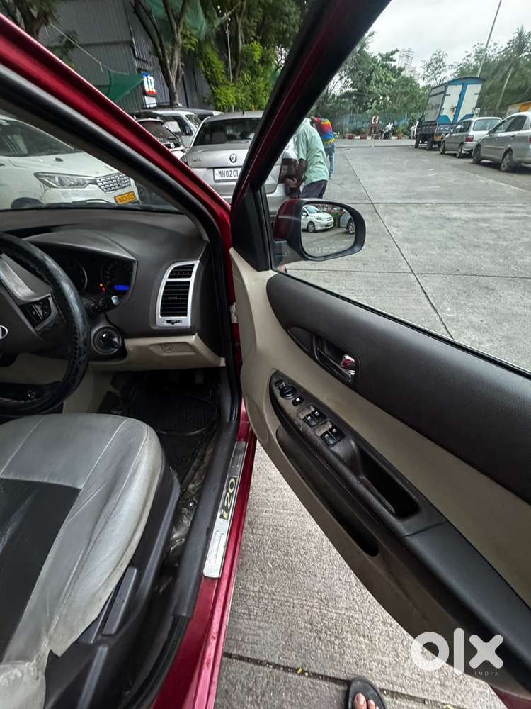 Hyundai I20 Sportz 2011
