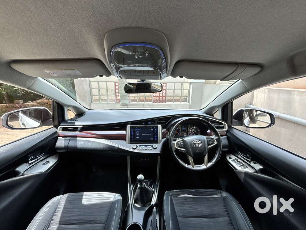 Toyota Innova Crysta 2.7 Vx Mt, 2016, Diesel