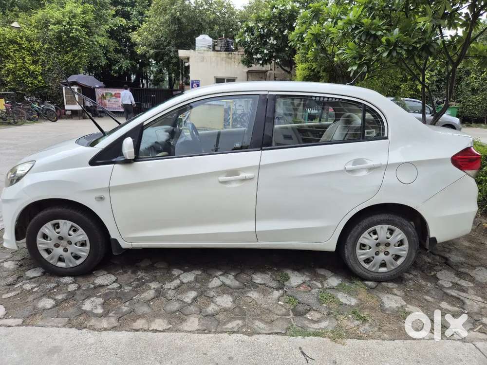 Honda Amaze Petrol 2014