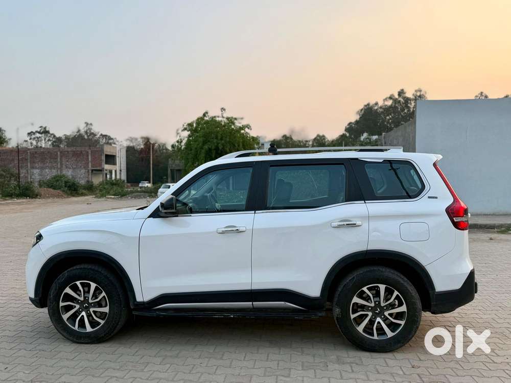 Mahindra Scorpio N Z8 Diesel At 4wd 7 Str, 2023, Diesel