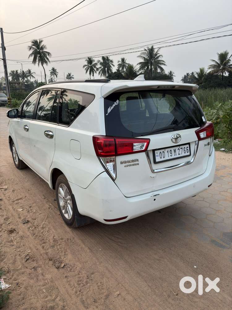 Toyota Innova Crysta 2.4 V 8 Str, 2018, Diesel