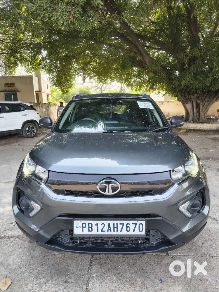 Tata Nexon 2023 Diesel 1st Owner
