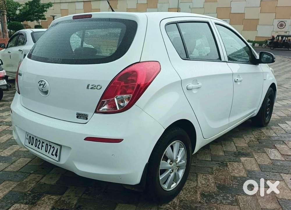 Hyundai I20 Sportz 1.2 Bs-iv, 2013, Petrol