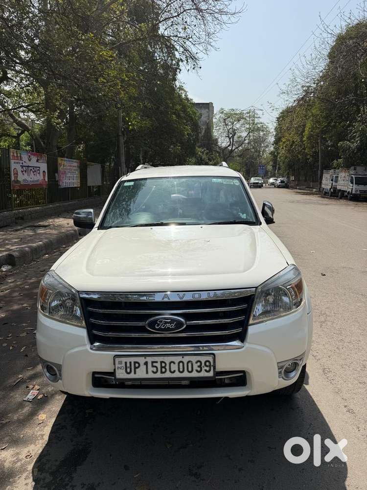 Ford Endeavour Titanium 2.2 4x2, 2012, Diesel