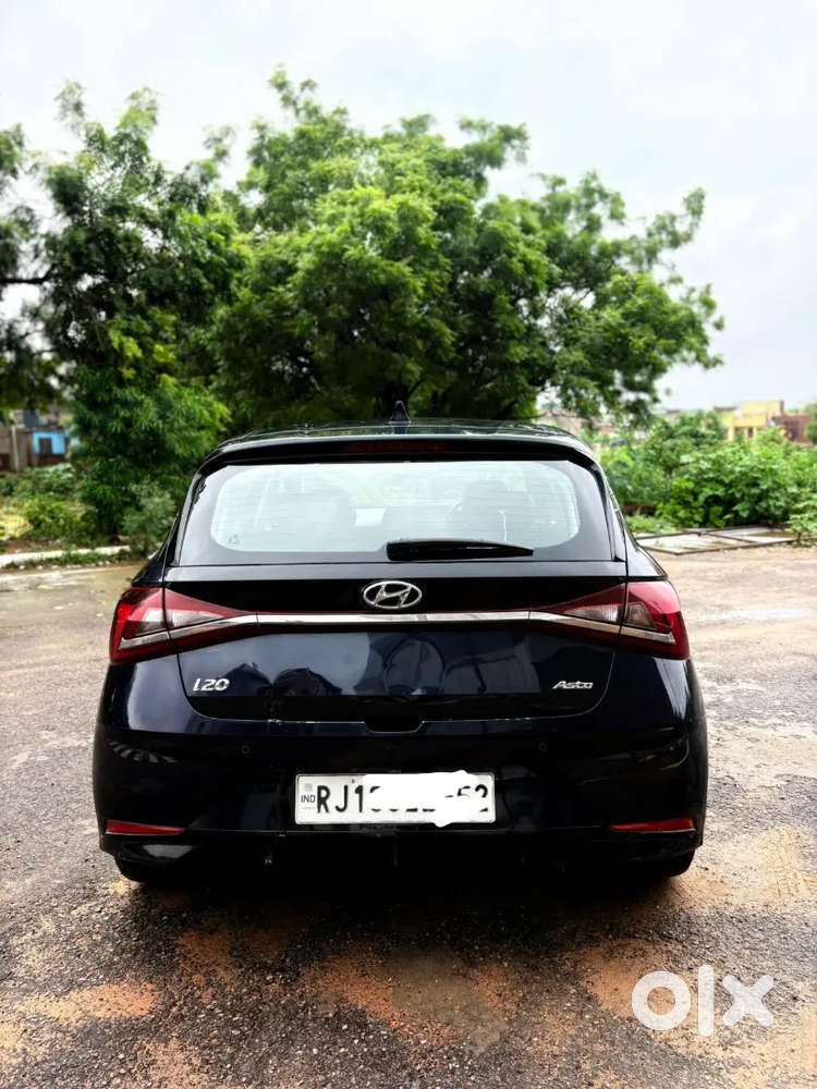 (rj19 )i20  Asta With Sunroof Top Model