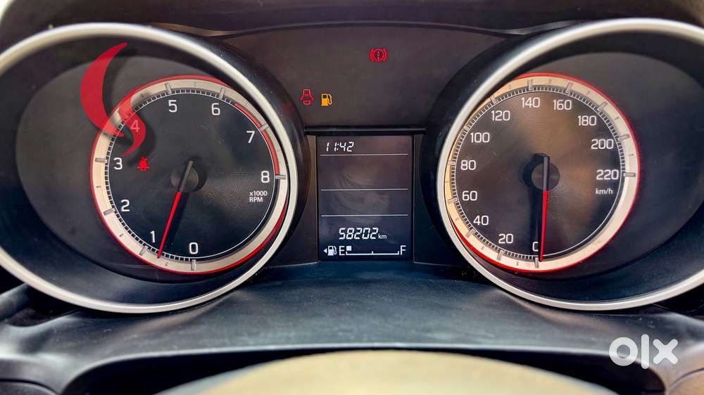 Maruti Suzuki Swift 1.2 Vxi Deca Limited Edition, 2021, Petrol